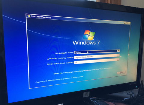 Frank installing Windows 7 on a PC - ByteWise / PC 911